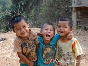 ラオスの子供たち。子供の笑顔は、世界の宝だ