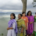バングラデシュの事業ニーズ調査女性チーム（前から3人目が筆者）