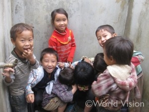 ベトナム事業地の子どもたち