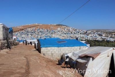 シリア北西部イドリブ県の北部にある避難民キャンプ