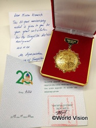 チングレティ地区からのメダル。 皆さまへ感謝！